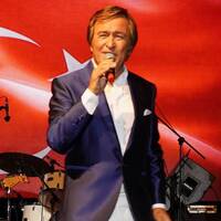 Çeşme'de Erol Evgin rüzgarı!