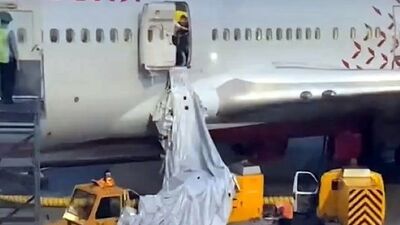 Rusya'da uçakta akılalmaz olay!