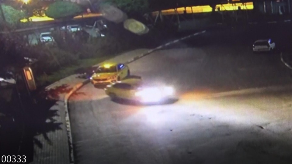 Eğlence merkezinde feci dayak!