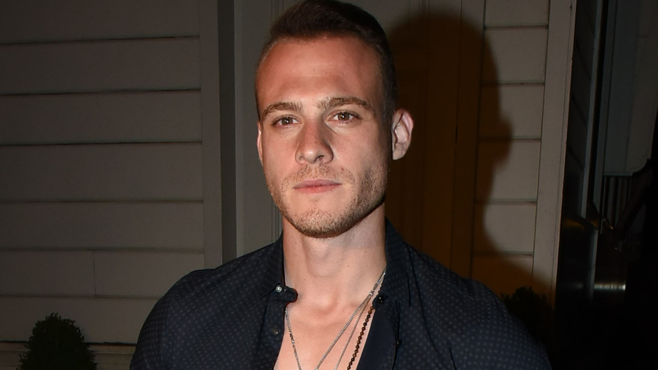 "Kadınlarımıza engel olmayalım"