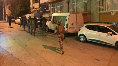 Bursa'da rehine krizi: Kardeşlerini rehin aldı