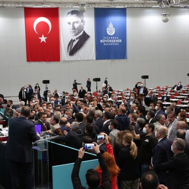Minibüsçülere destek İBB gündeminde