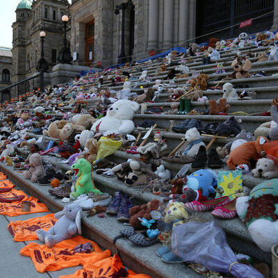 Kanada'da 160’dan fazla isimsiz çocuk mezarı bulundu