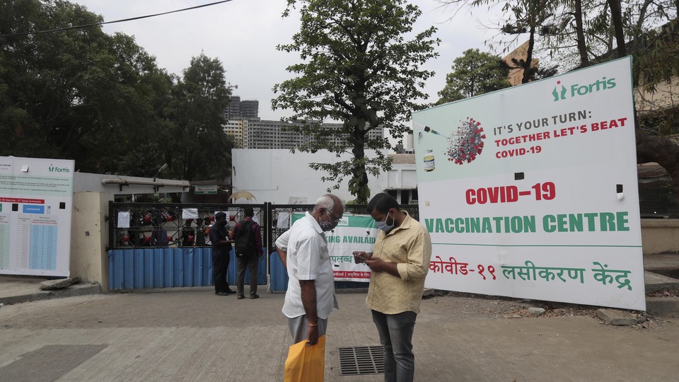 Hindistan'ın en büyük aşı üreticisi Sputnik V'yi üretecek