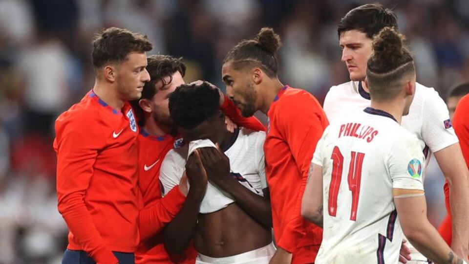 Spor dünyasından ırkçılık tepkisi!