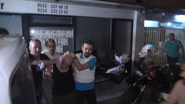Polise saldırdı, mermi bitince kılıçla direndi