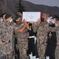 Şehit emniyet müdür yardımcısı için tören