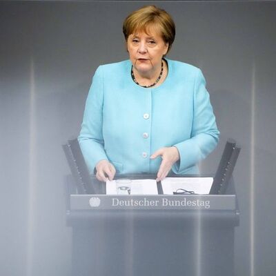 Merkel'den zorunlu aşı açıklaması!