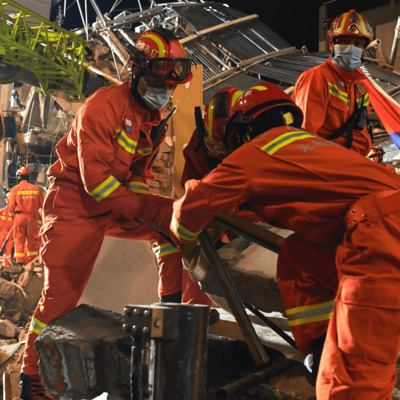 Çin'de otel binası çöktü: 9 kişi kayıp