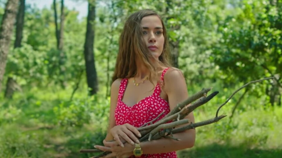 Cam Tavanlar fragman geldi mi?