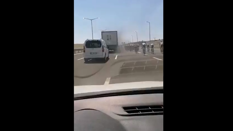 Bisiklet yarışında parkur tepkisi!