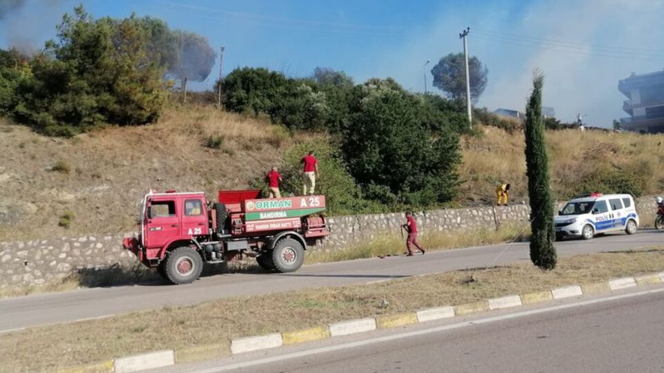 Askeri kampta çıkan yangın korkuttu