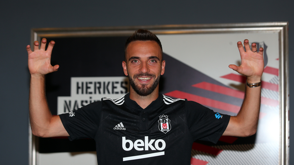 Beşiktaş transferi resmen açıkladı!