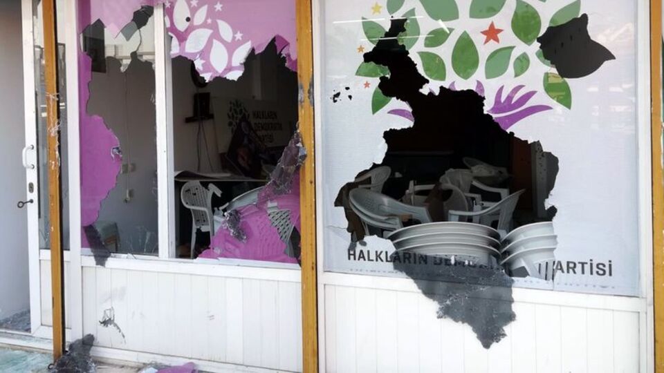 HDP binasına saldırıda 1 kişiye gözaltı