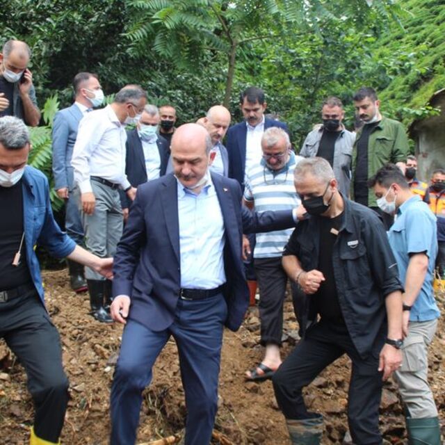 Bakan Soylu, Rize'de incelemede bulundu