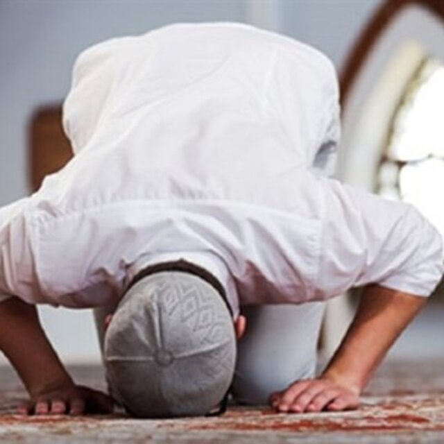 Cuma namazı nasıl kılınır?