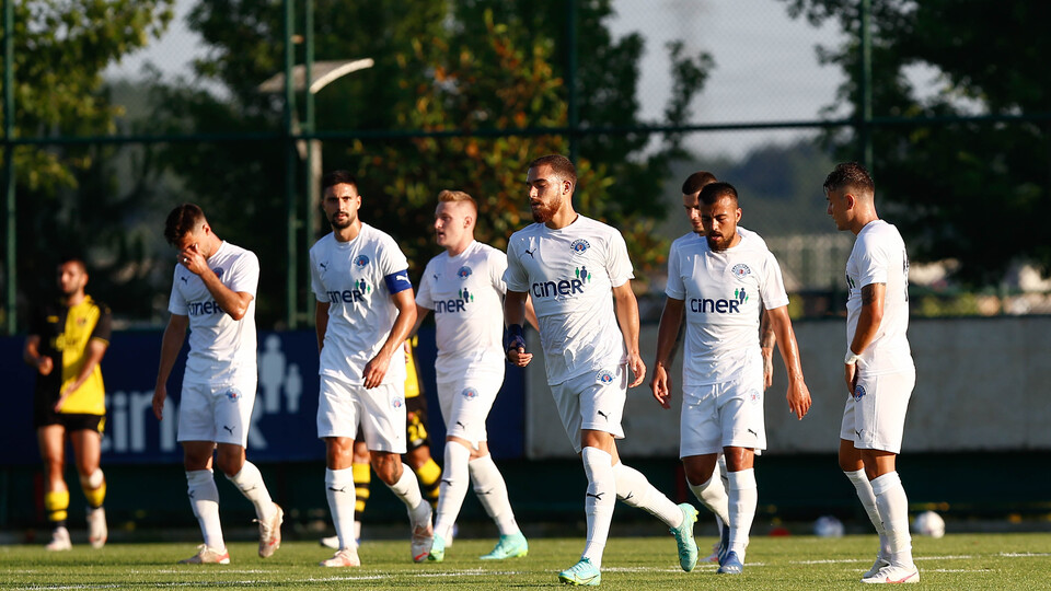 Kasımpaşa yeni transferleriyle kazandı