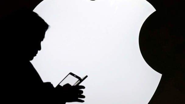 Apple'ı yerinden etti!