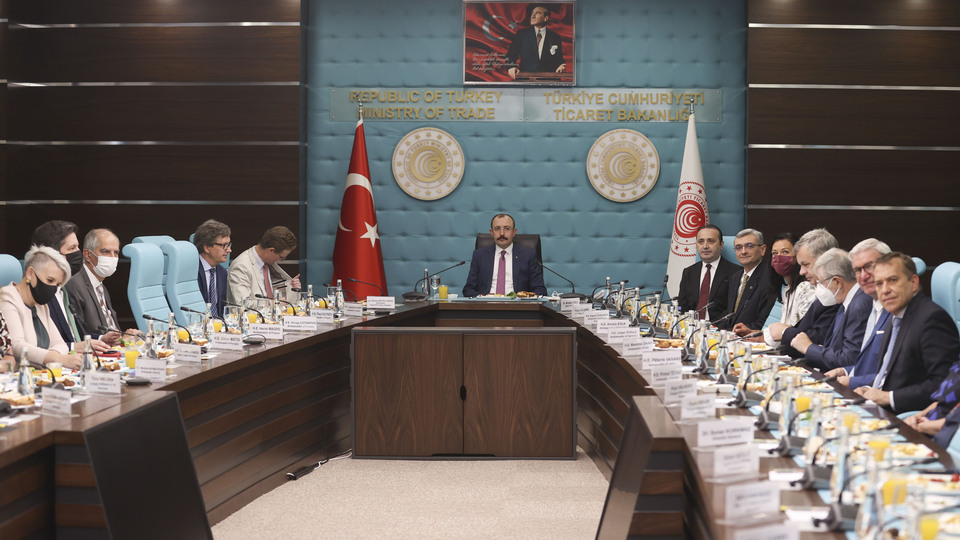 'Türkiye'nin stratejik hedefi AB'ye tam üyelik'