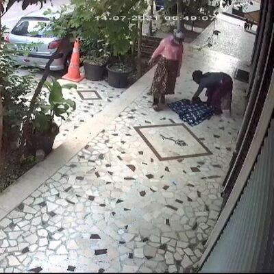 At arabasıyla geldiler, rögar kapaklarını çaldılar!