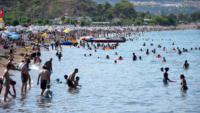 Antalya'ya akın var! Valiyi arıyorlar