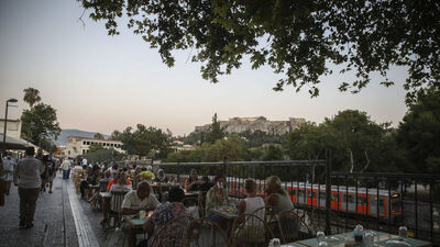 Yunanistan'da vaka sayıları endişe verici!