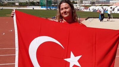 Pınar Akyol'dan altın madalya