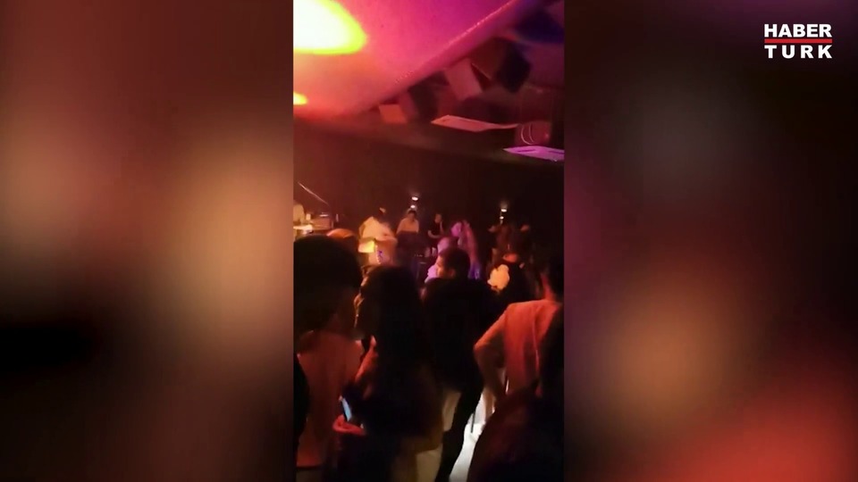 Gece kulübüne korona tüneli