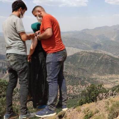 Aşı için dağları aştılar!