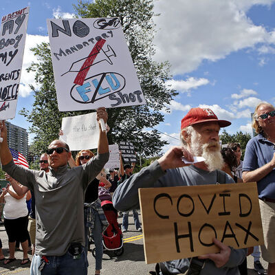 Beyaz Saray: Aşı karşıtı yanlış bilgileri 12 kişi üretiyor