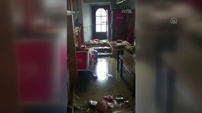 Sele kapılan Türk çifti komşuları kurtardı!