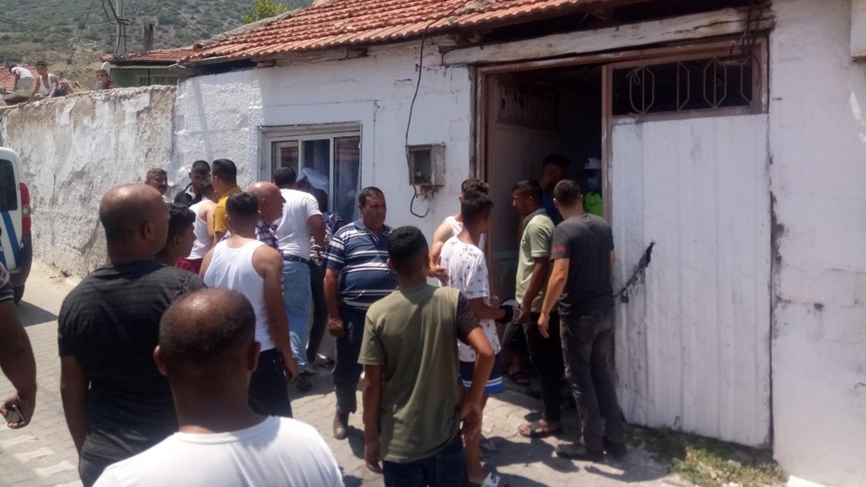 Kayınpeder dehşeti! Gelinine kurşun yağdırdı