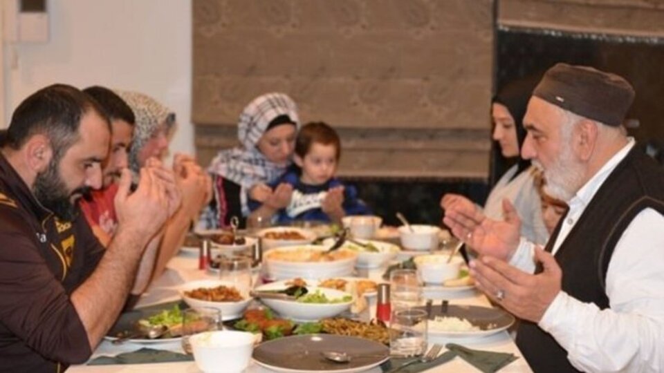 Arefe günü oruç tutulur mu?