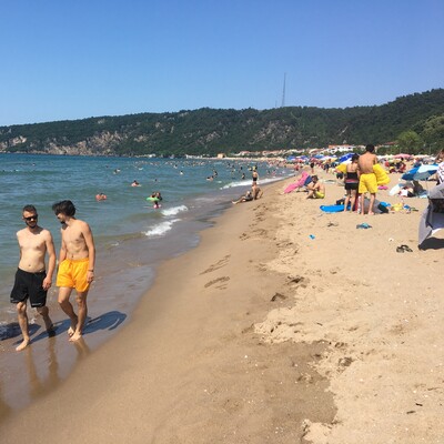 Plajlar kirlendi, birçok noktada yoğunluk oluştu!