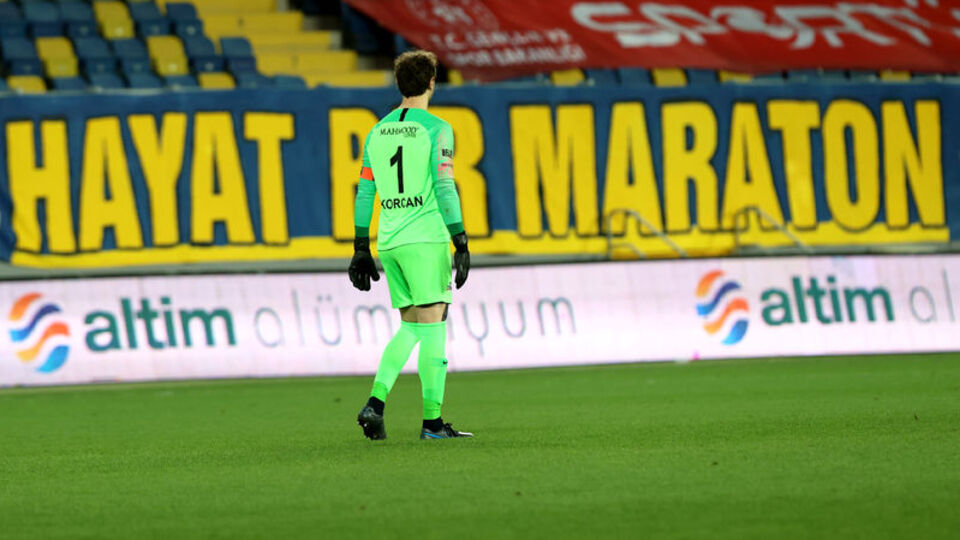 Kocaelispor Korcan Çelikay ile anlaştı