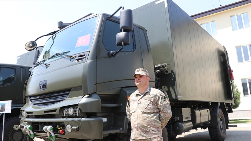 Türkiye'den Gürcistan'a askeri araç hibesi