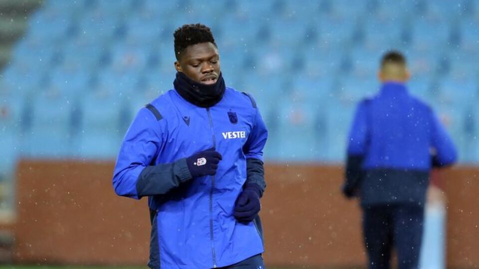 Trabzonspor'da Ekuban takıma katıldı