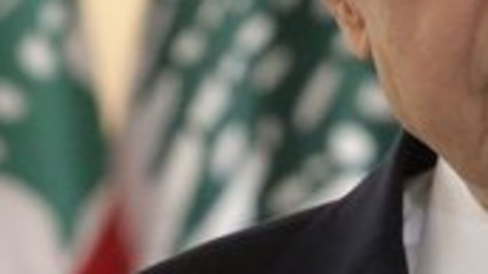 Lübnan yeni başbakanını arıyor