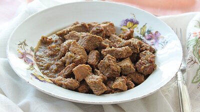 Dana kavurma nasıl yapılır?