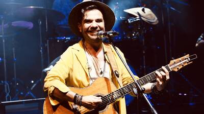 Marmaris ve Bodrum'da Kenan Doğulu rüzgarı!