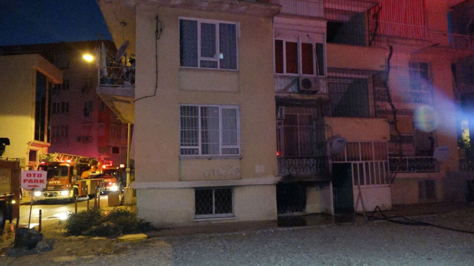 Evi yandı erkek arkadaşını suçladı