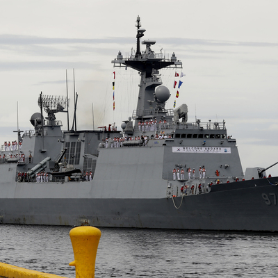 Destroyerdeki 247 denizci pozitif!