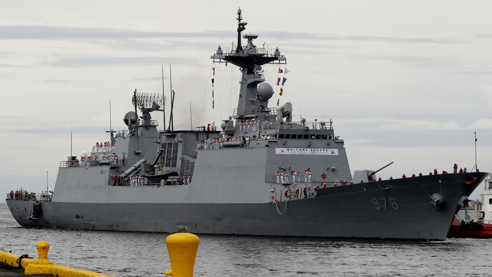 Destroyerdeki 247 denizci pozitif!