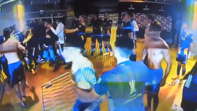 Boca Juniorslı oyuncular, polisle çatıştı