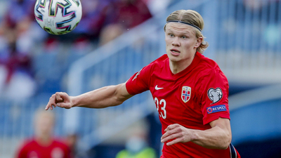 Chelsea'nin forvet arayışı sürüyor