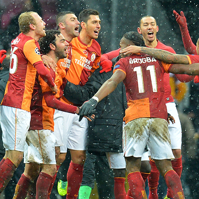 Avrupa'da eski günlerini arıyor