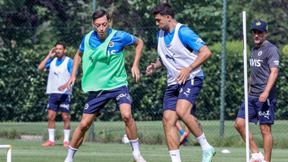 Fenerbahçe'de çalışmalar sürüyor