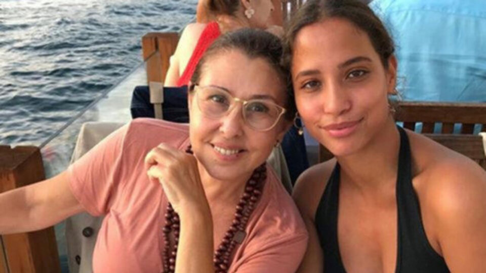 Doğum gününde koronavirüse yakalandı