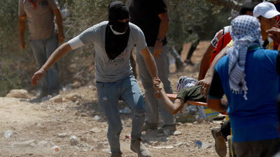 Batı Şeria'da tansiyon yükseldi: 64 yaralı