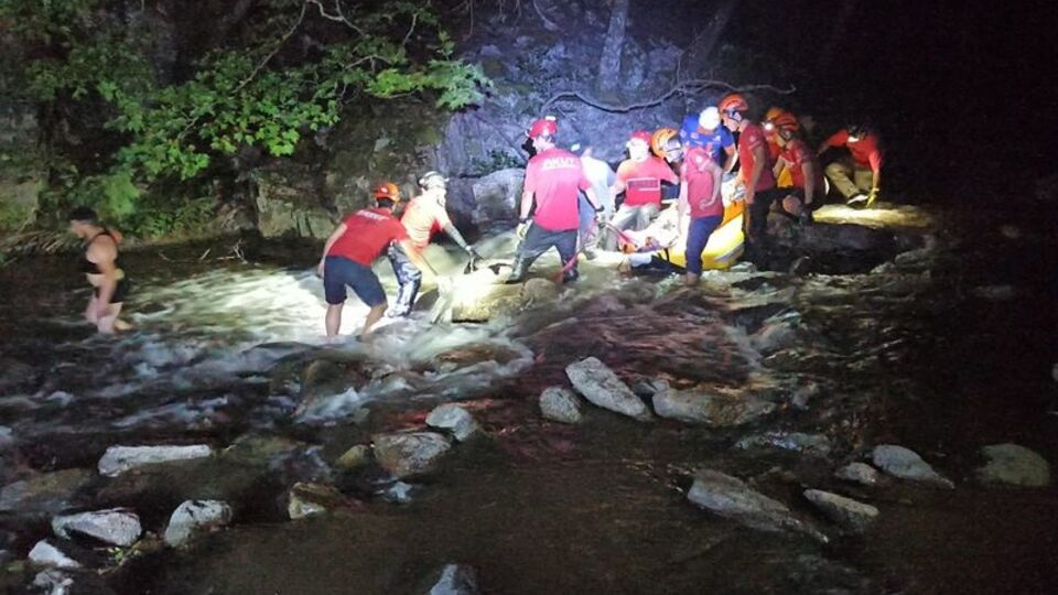 Doğa yürüyüşü kabusa döndü!